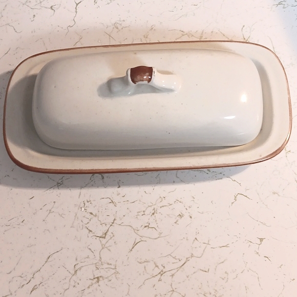Vintage Hearthside Stoneware Covered Butter Dish Casual Elegance Japan - Picture 1 of 4